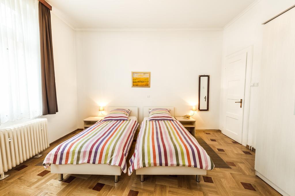 קארלובץ Vila Regina Rooms מראה חיצוני תמונה