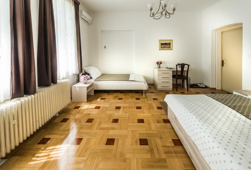 קארלובץ Vila Regina Rooms מראה חיצוני תמונה